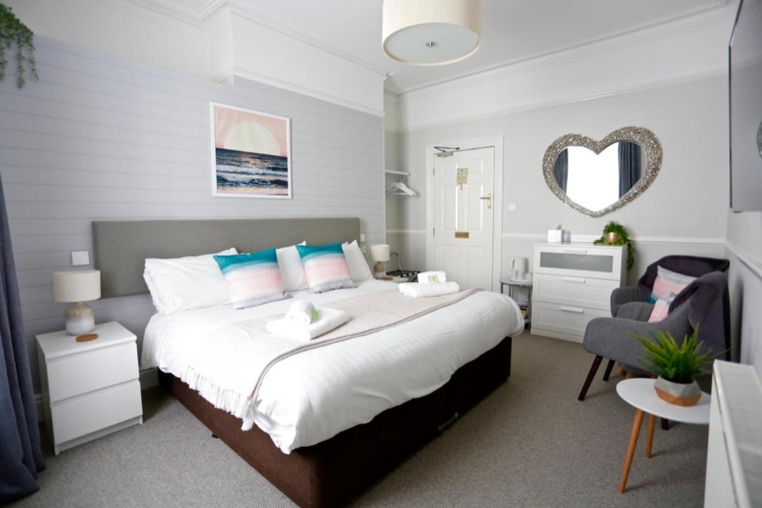 The Dolphin Hotel Exmouth Eksteriør billede